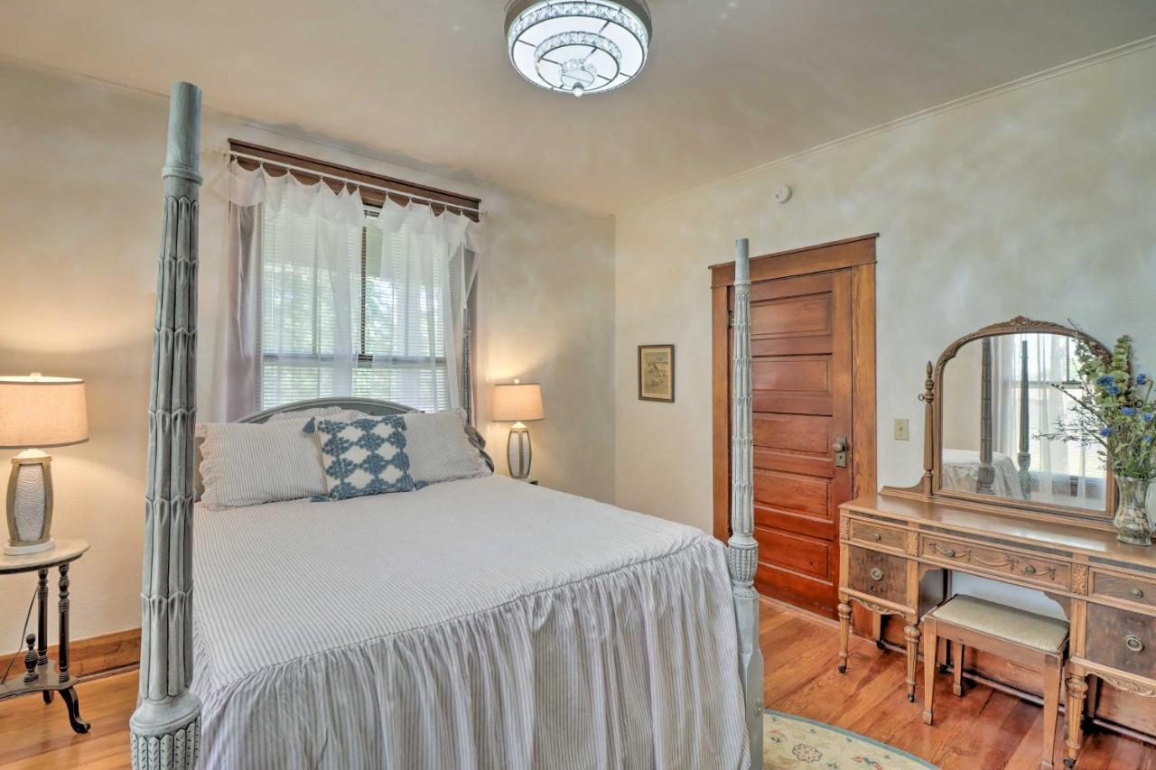 Historic Mountain Home Haven With Large Yard! Exterior foto